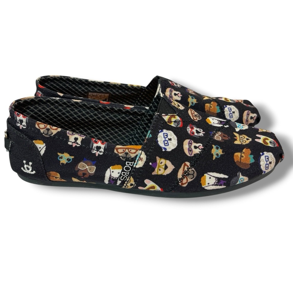 BOBS Dogs Skechers Size 7 Women Black  Memory Foam Slip On Shoes Happy Party